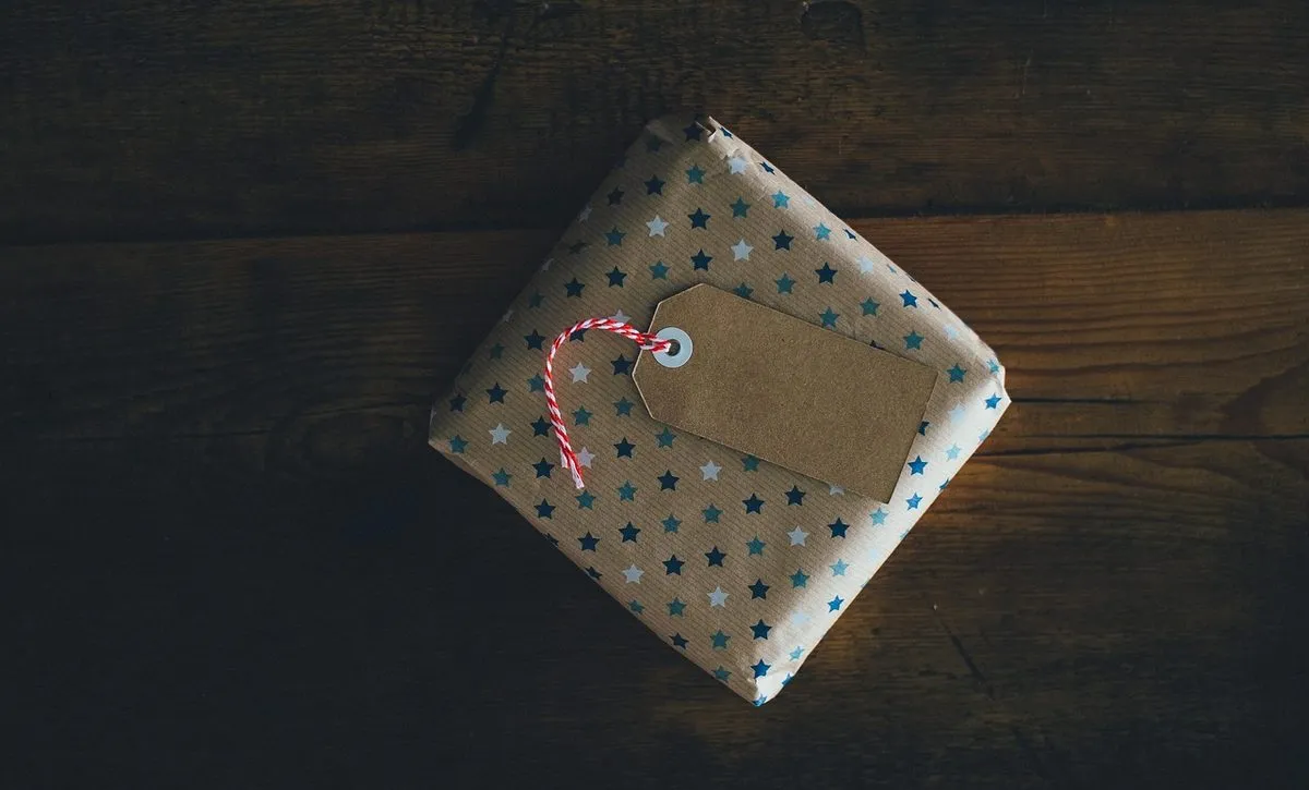 card, gift, gift wrap, tag, wrapping paper, present, birthday gift, birthday present, gift tag, gift card, gift, gift, gift, gift, gift, present, gift card